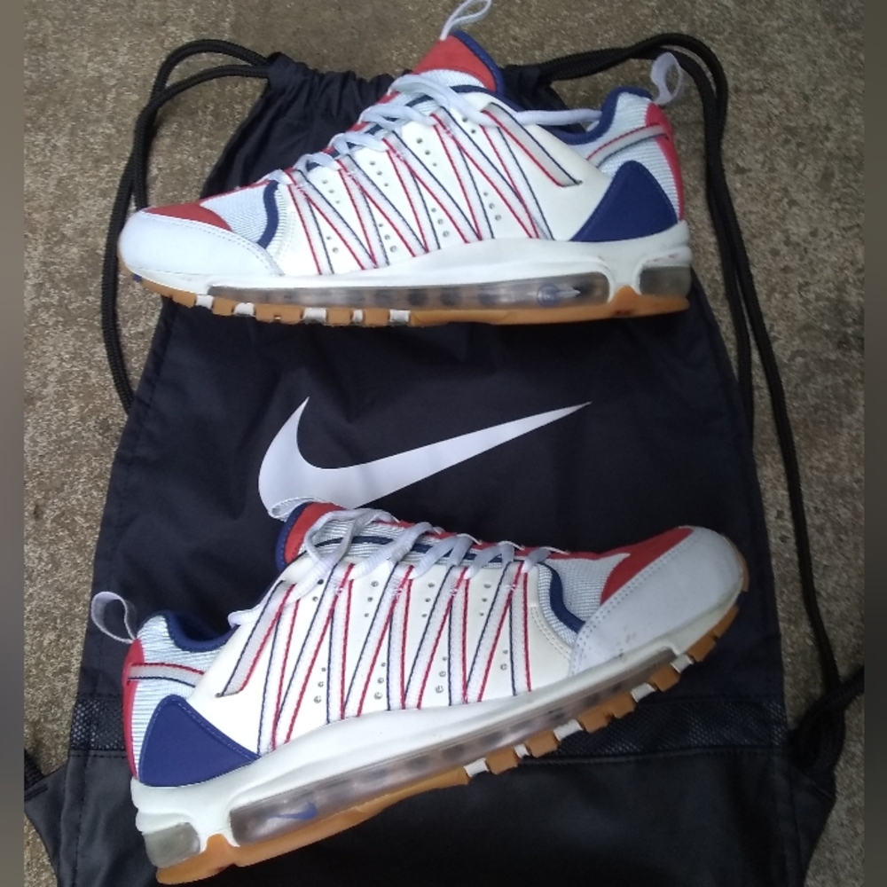 ♥️🤍Nike Airmax Sneakers♥️🤍